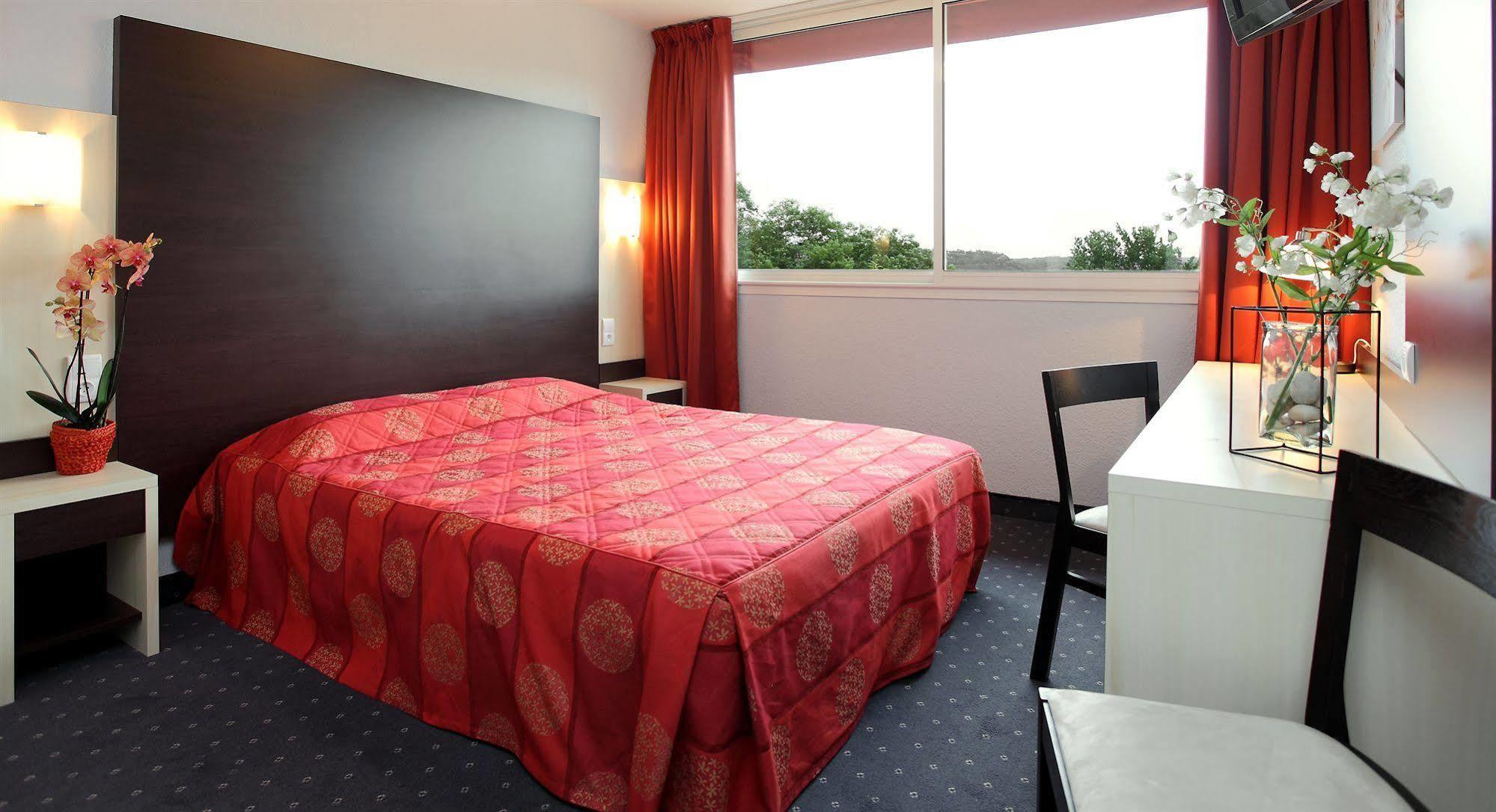 Hotel Le Clos Roussillon Pres De Sarlat Vitrac  Zewnętrze zdjęcie